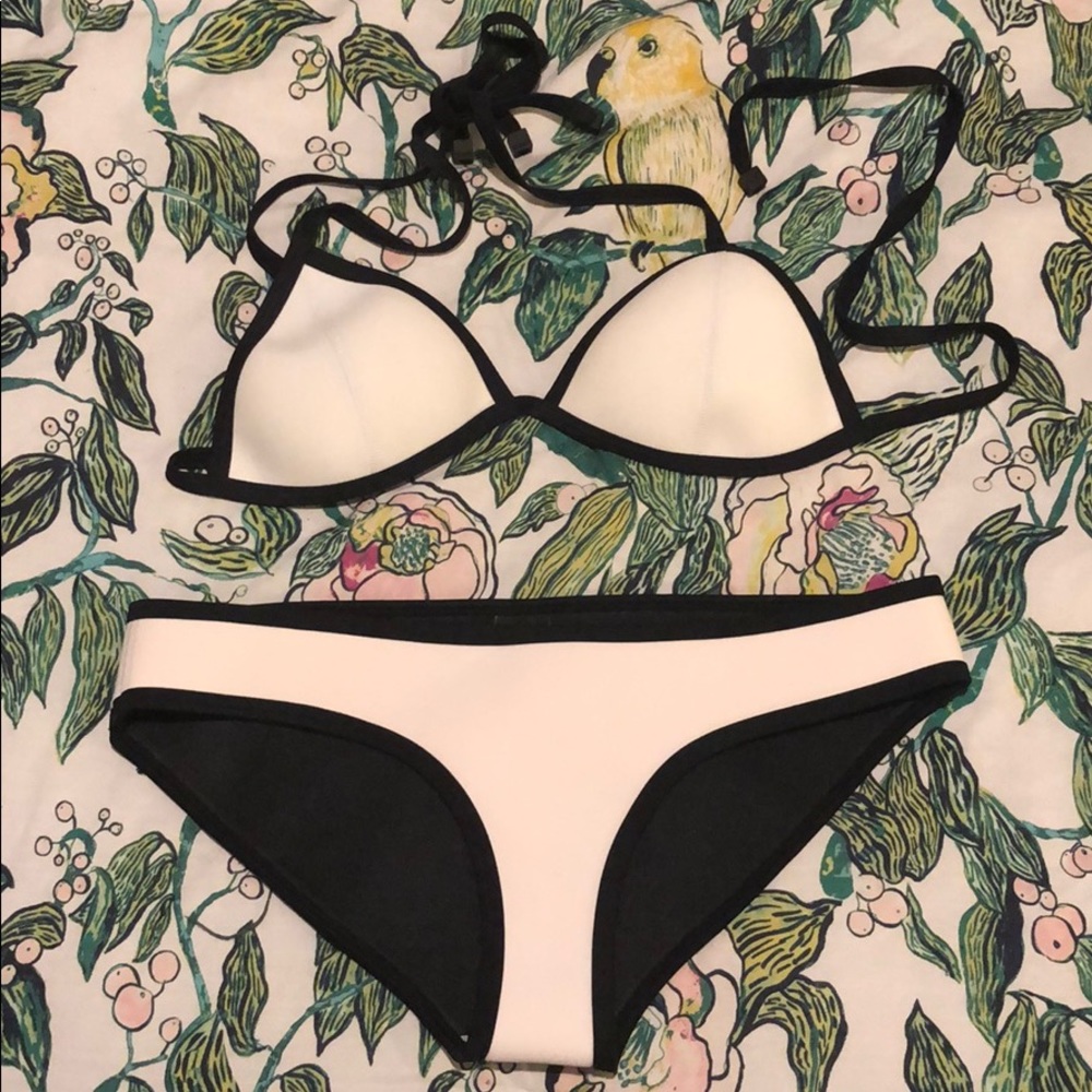 Triangl Original White Bikini